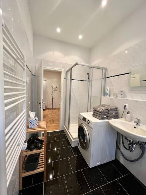 Firstclass 2r_apartment In