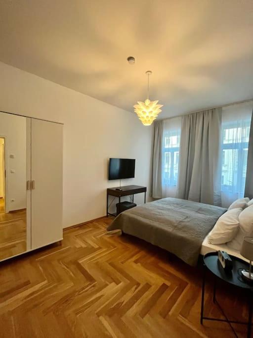 Firstclass 2r_apartment In Apartment *